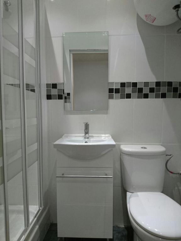 Apartamentos Econostay Chueca 马德里 外观 照片